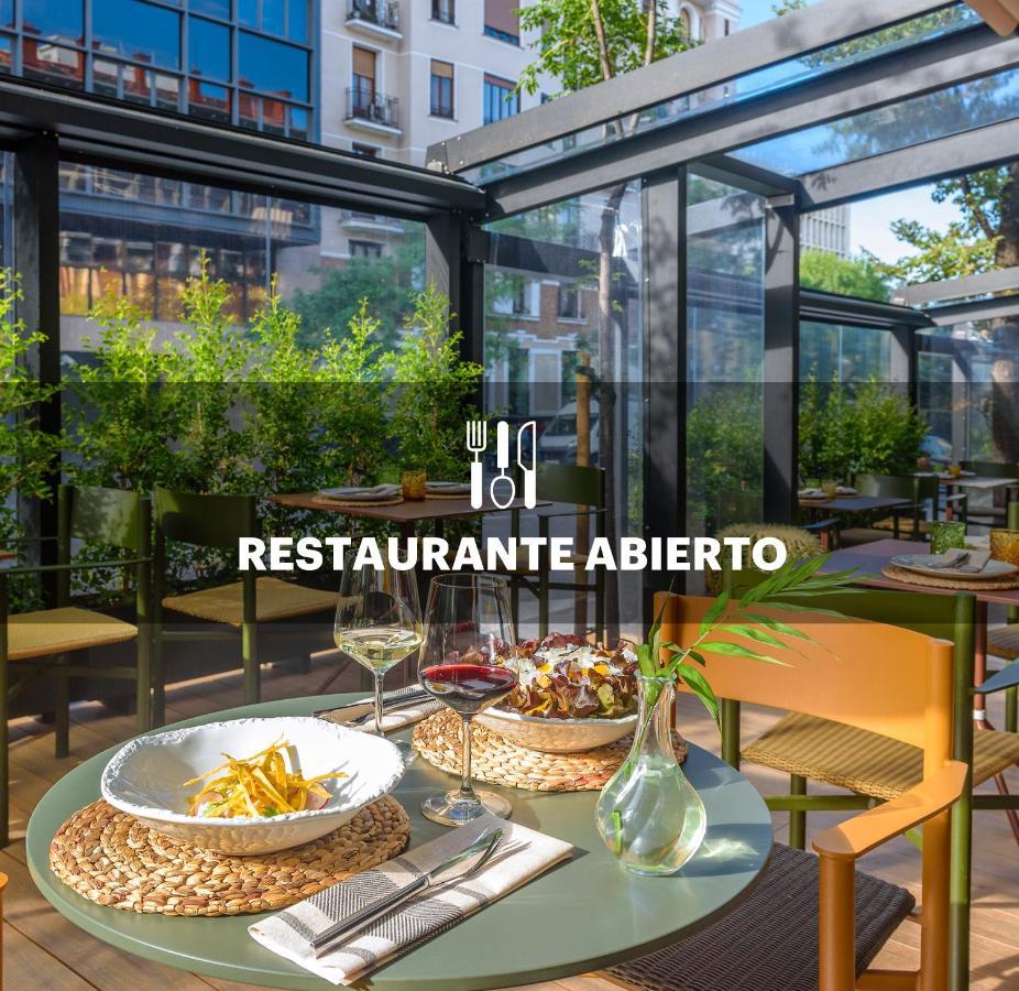 Melia Madrid Serrano Eksteriør billede